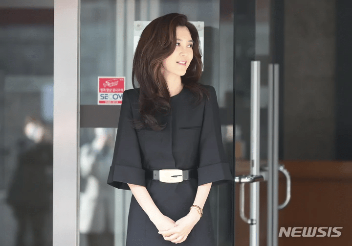 오늘 호텔신라 주총에 참석한 이부진 사장