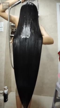 긴 생머리 감기